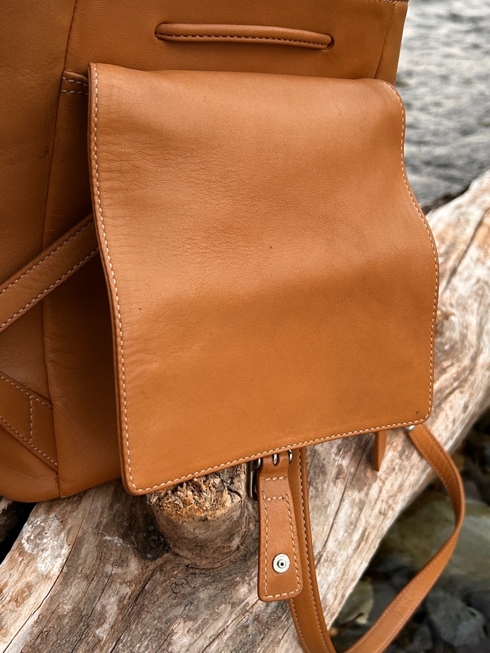 Vintage Coach 9858 Tan Glove‑Tanned Leather Drawstring Backpack - Picture 11 of 16